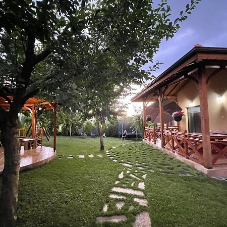 Guest House Marchini Sapareva Banya Bagian luar foto